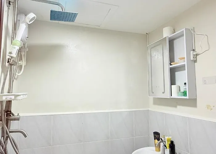 アパート Near Airport With Pool And Balcony Suba Basbas